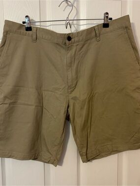 Dockers Dark Khaki Flat-Front Men's Shorts